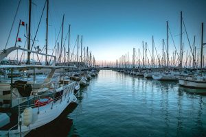 הצעת נישואין בביסטרו 56